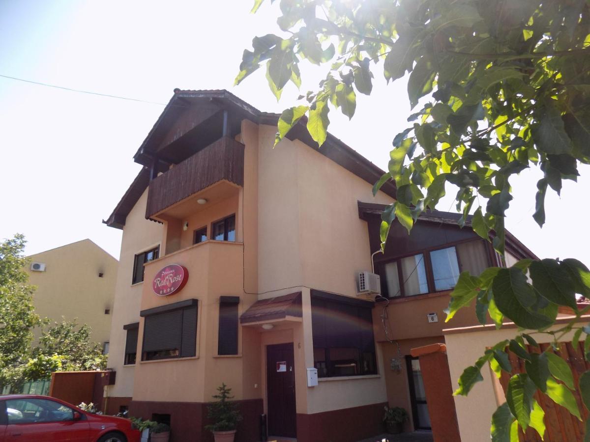 Pensiunea Red Rose Apartments Τιμισοάρα Εξωτερικό φωτογραφία