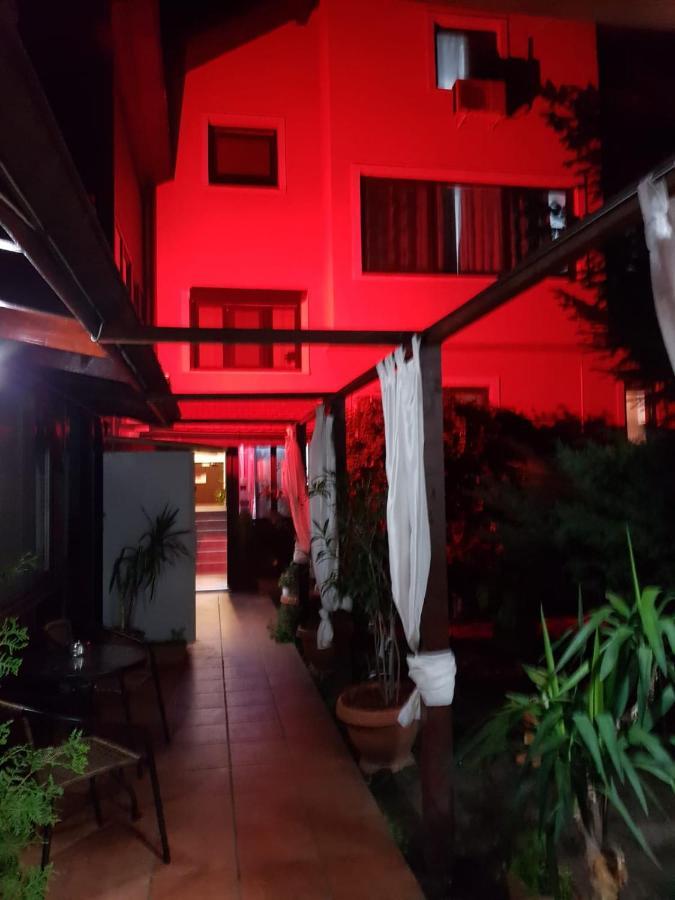 Pensiunea Red Rose Apartments Τιμισοάρα Εξωτερικό φωτογραφία